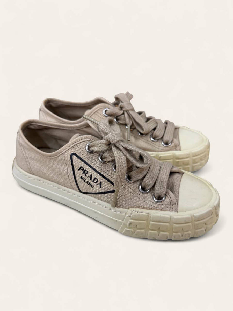 Prada Wheel Sneaker Size 35, photo 1
