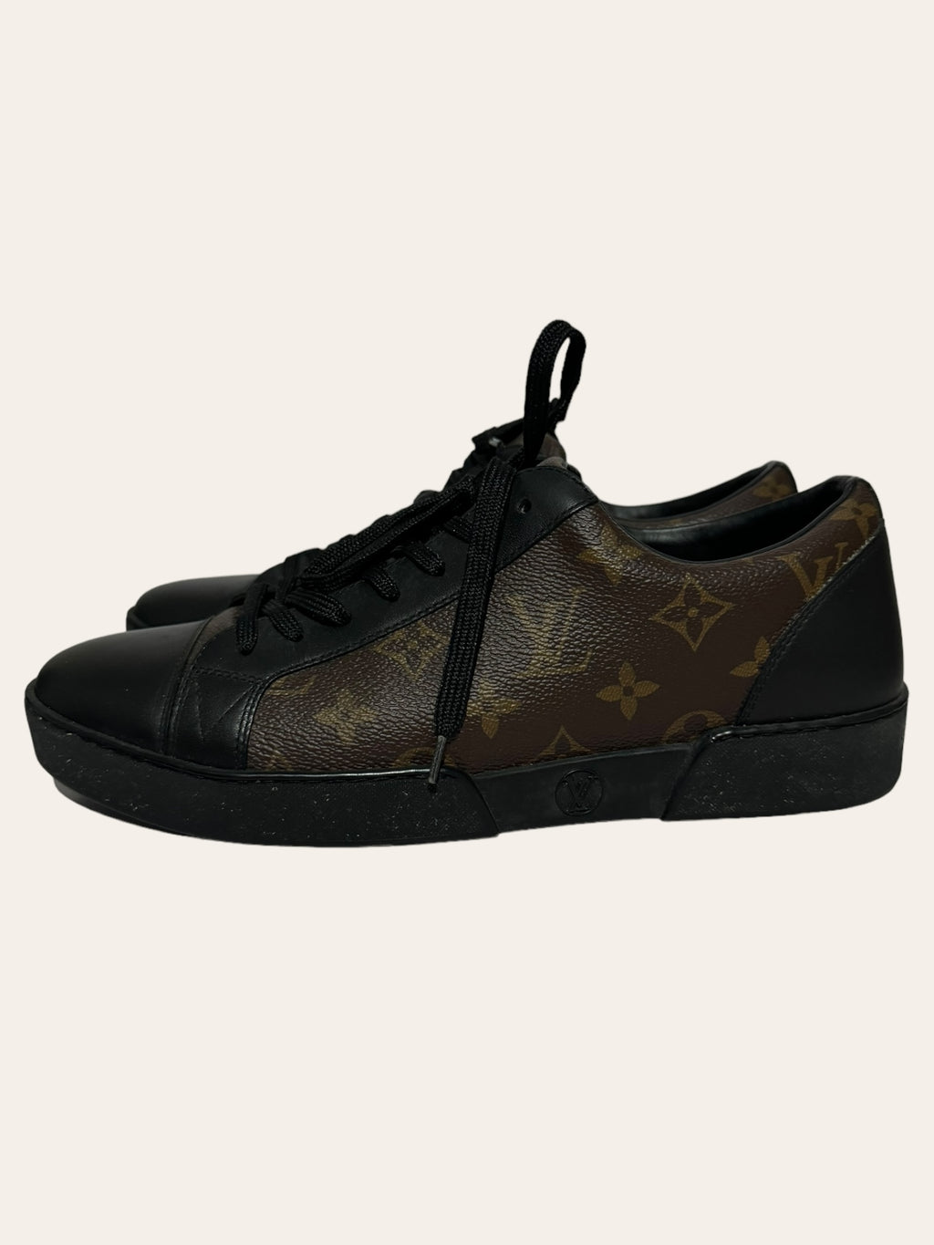 Louis Vuitton Monogram Sneaker SZ UK 7 / EU 41.5, photo 3