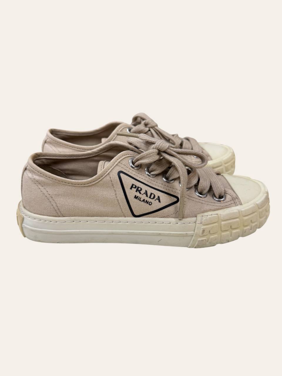 Prada Wheel Sneaker Size 35, photo 2