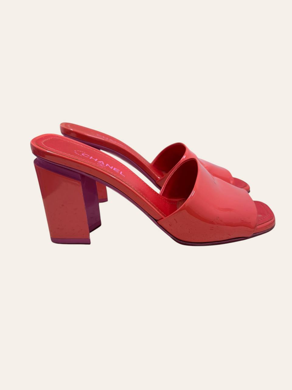 Chanel CC Heels Size 35.5, photo 2