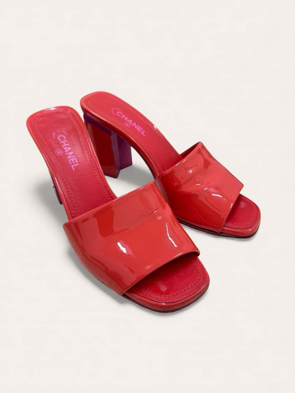 Chanel CC Heels Size 35.5, photo 1