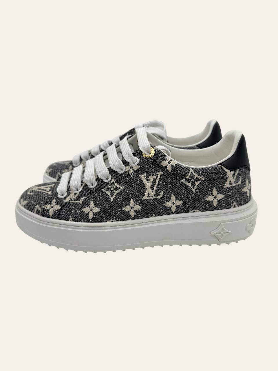 Louis Vuitton Time Out Sneaker Size 37, photo 5