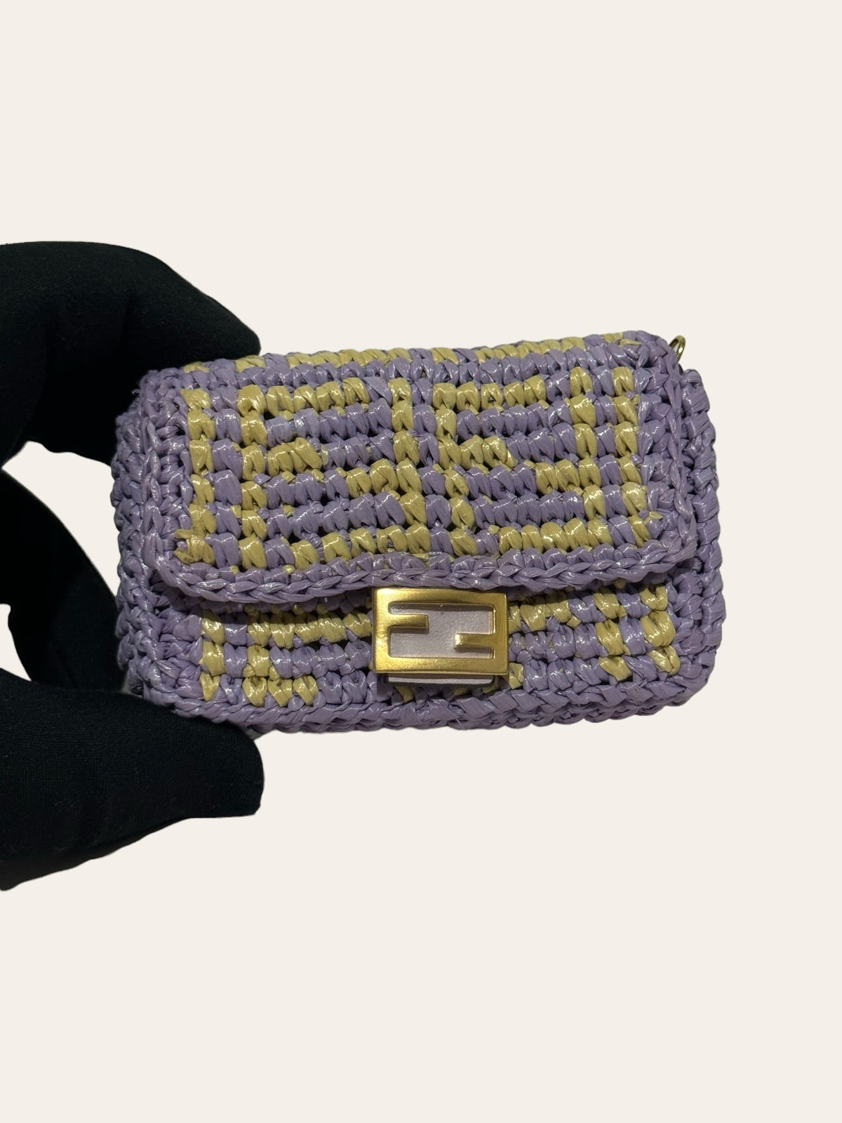 Fendi Nano Baguette, photo 2