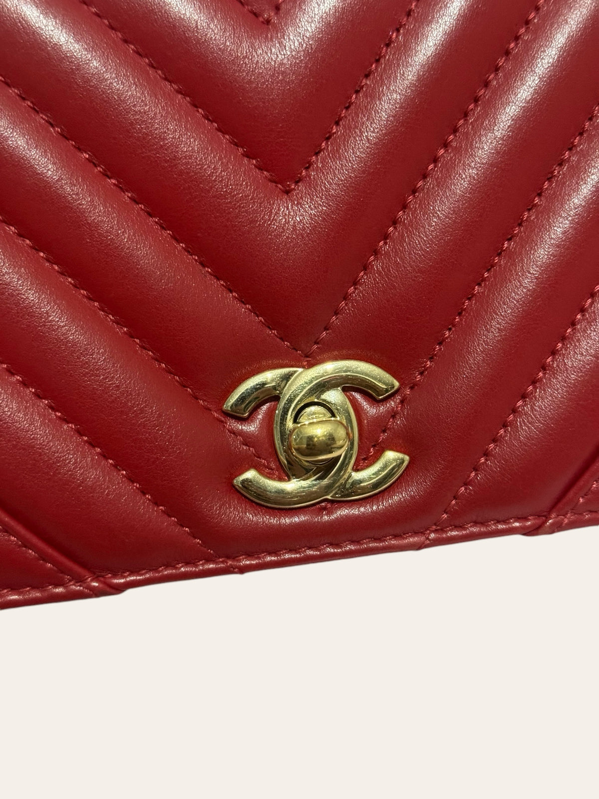 Chanel Chevron Mini Statement Flap, photo 3