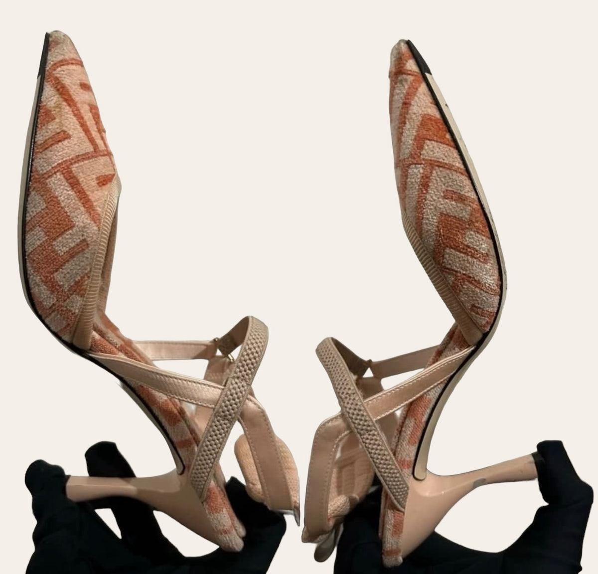 Fendi Colibri Slingback Heels SZ 35.5, photo 2